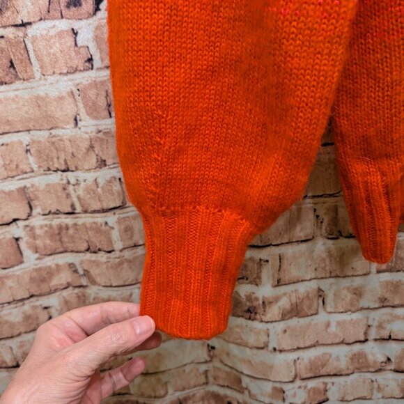 89th & Madison Red Spacedye Sweater Size Small NWT - Picture 4 of 10